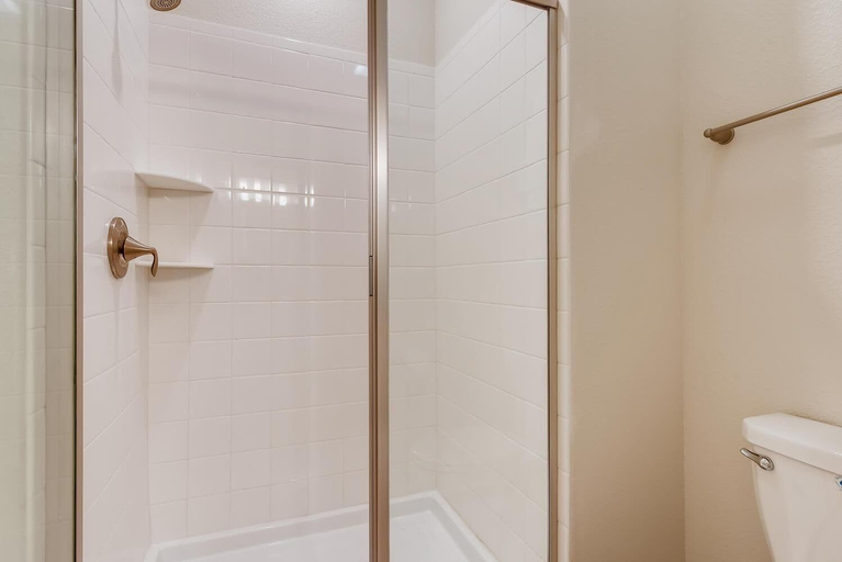 Bathroom 5, 4810 LL - 5BD Private Pool Townhome - Storey Lake, Osceola