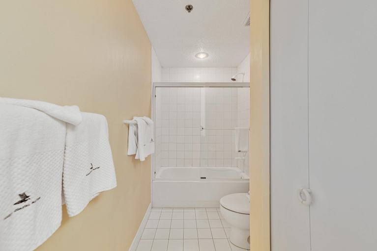 Bathroom 3, Beach Colony Tower 12B, Escambia