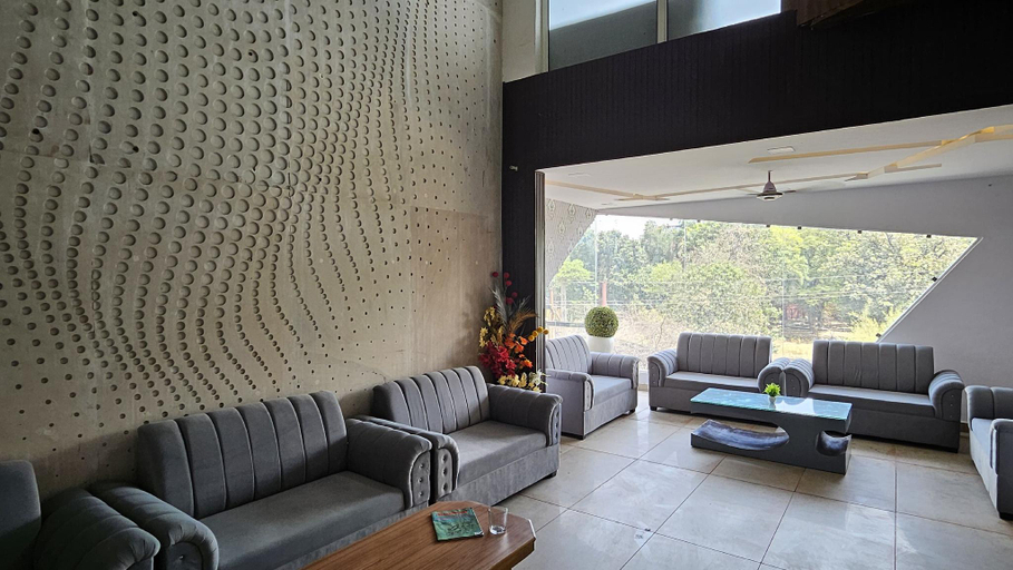 Public Area 2, Jhansi Castle Inn, Jhansi
