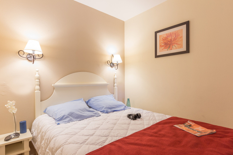 Bedroom 2, Pierre & Vacances Résidence La Villa Maldagora, Pyrénées-Atlantiques