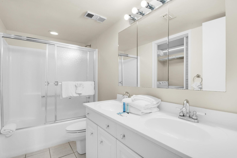 Bathroom 3, Tristan Towers Unit 9B, Escambia
