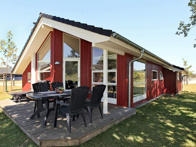 Others 4, Holiday Home in Großenbrode, Ostholstein