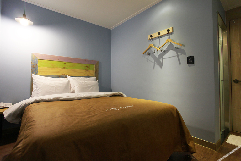 Bedroom 4, Yeongdeungpogucheong Station SL, Yeongdeungpo