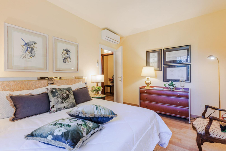 Bedroom 4, Bassotta Cottage a Charming Fairytale, Lucca