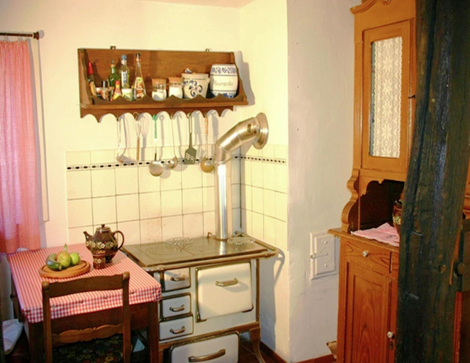 Others 5, Traditionelles Ferienhaus in Hessen mit Garten, Schwalm-Eder-Kreis