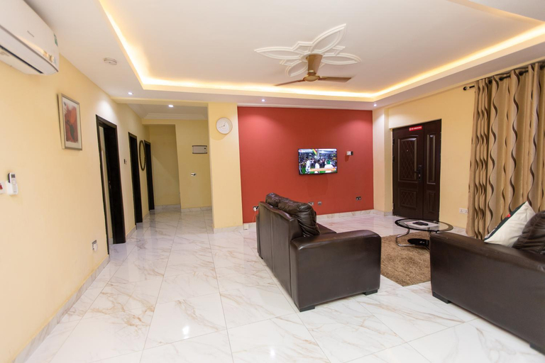 Others 5, Washington Apartments - Accra, Accra
