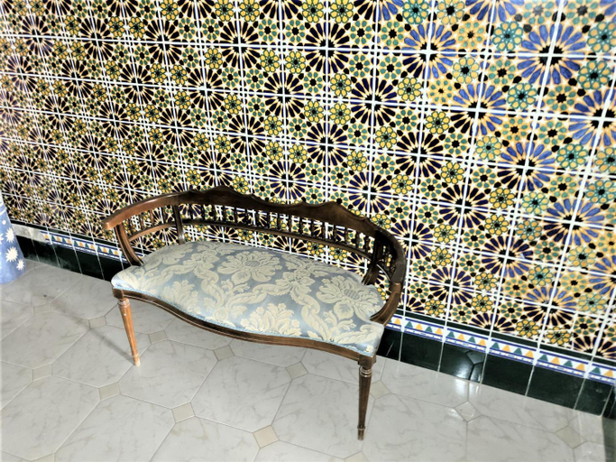Others 5, Casa Parras Basilica, Sevilla