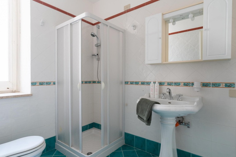 Bathroom, Lungarini Apartment by Wonderful Italy, Palermo