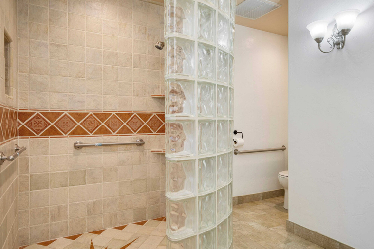 Bathroom 2, Lakeview Big Bear Cabin With Hot Tub, Deck, Fire Pit & Game Room, San Bernardino