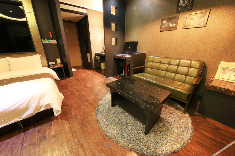 Bedroom 3, Hwagok Carlton Hotel, Gangseo