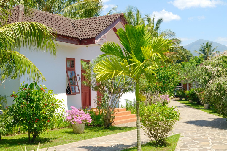 Exterior & Views 2, Corallica Dive Resort, Manado