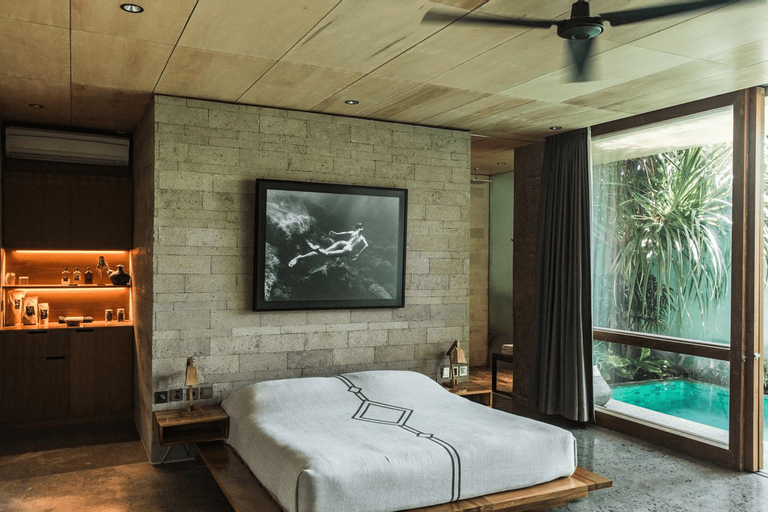 Bedroom 3, The Slow, Badung