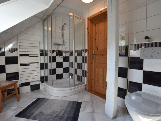 Bathroom 3, Romantische Ferienwohnung in Boldenshagen, Rostock