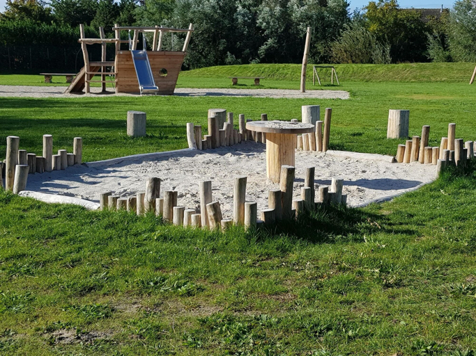 Children's area, Nice House with Dishwasher near Wadden Sea, Franekeradeel