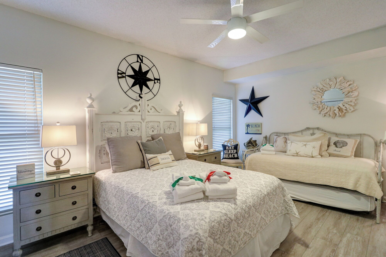 Bedroom 3, Beachfront Luxury 2Bd 2Ba Condo With Balcony! Sleeps 6!, Walton