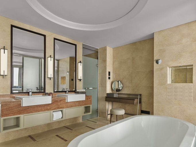 Bathroom 5, Shanghai Marriott Hotel Yangpu Riverside, Shanghai