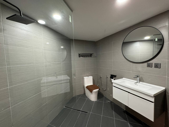 Bathroom 2, Clean & Glow at Tanjung Bungah Formerly know as Treebridge, Penang Island