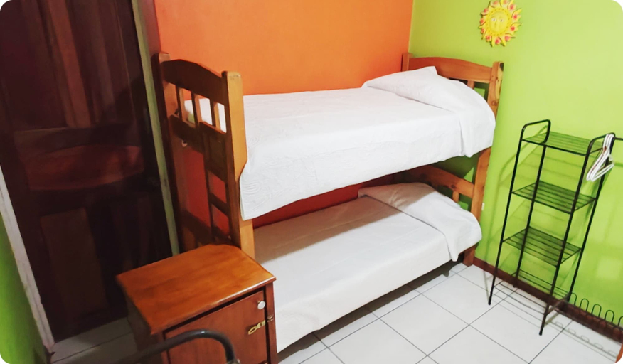 Bedroom 3, Hostel Coati Place Bed & Breakfast, Puntarenas