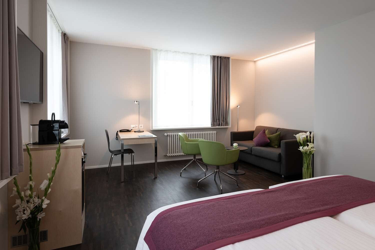 Bedroom 6