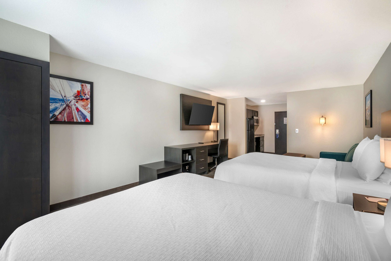 Bedroom 3, Best Western Plus Bluffton / Hilton Head Hotel, Beaufort