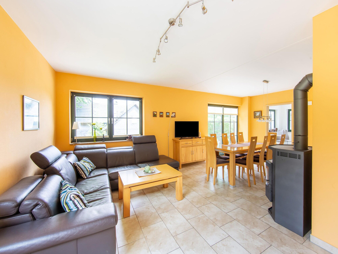 Living room 4, Rennsteig Trail Family Escape, Hildburghausen