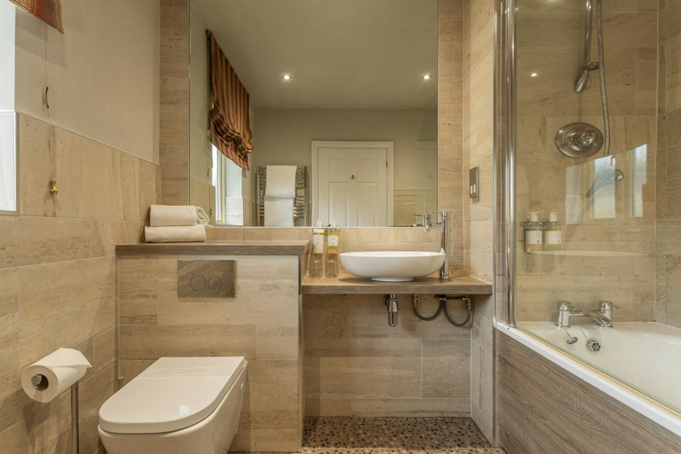 Bathroom, Three Choirs Vineyards, Gloucestershire