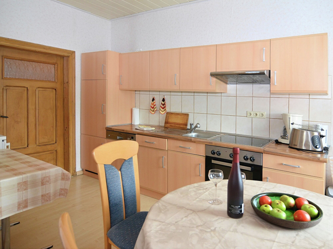 Others 4, Spacious Farmhouse in Friedrichsfeld near Forest, Kassel