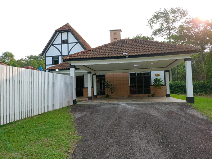 View 2, Alamanda 864 Afamosa Private Swimming Pool Kareoke BBQ, Alor Gajah
