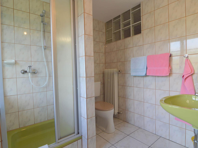 Bathroom 3, Gruppenhaus in Monschau am Wald, Städteregion Aachen