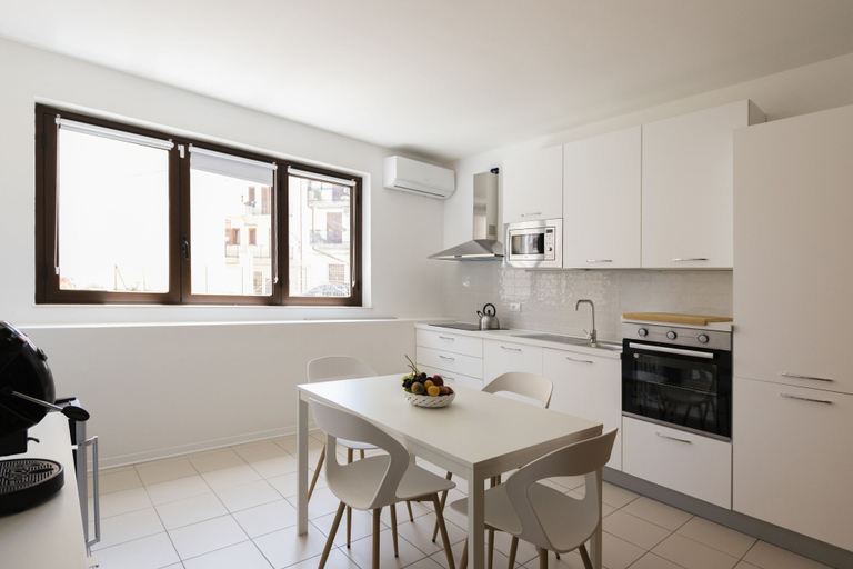 Room 4, Visitsicilia Vasile 9 - 5, Trapani