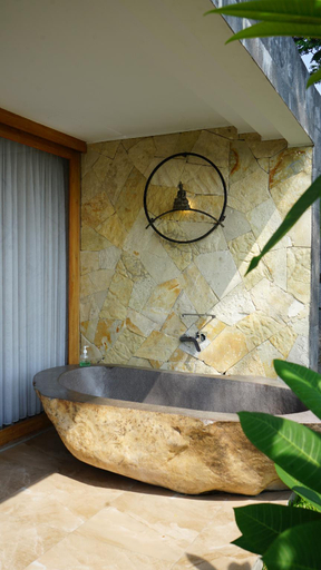Bathroom 2, Candhari Heaven, Klaten