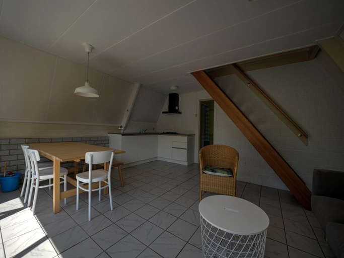 Living room 5, Holiday Home in Eerbeek With Terrace, Brummen