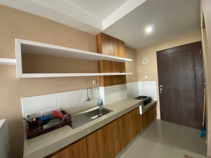 Others 4, Sewaloh 2, Medan