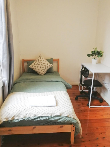 Bedroom 3, AUSS09-0 Private room near CBD,Chinatown,UTS,USYD, Sydney