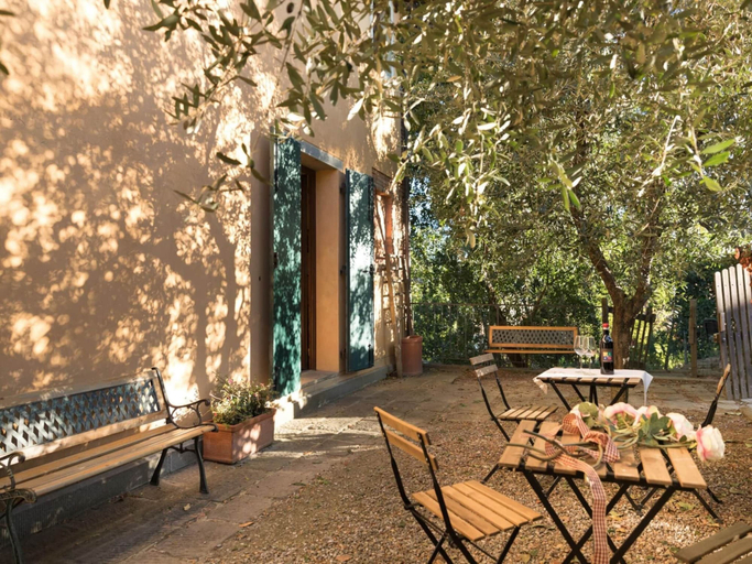Exterior 4, Farmhouse in Tuscany With Pool & Near Montecastello, Pisa