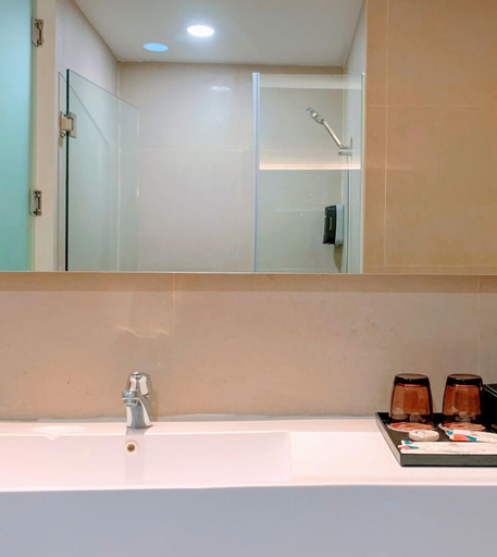 Bathroom 4, The Zuri Baturaja, Ogan Komering Ulu
