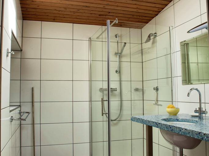 Bathroom 4, Holiday Home Moselle with Private Sauna, Bernkastel-Wittlich