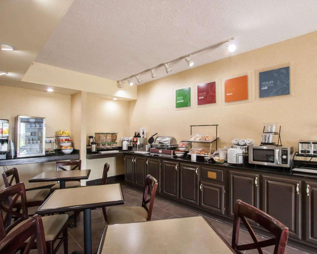 Food & Drinks, Quality Inn Hayti North, Pemiscot