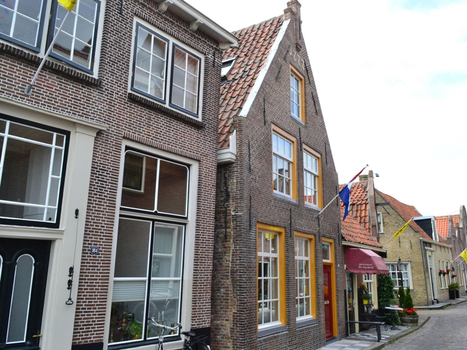 Primary image