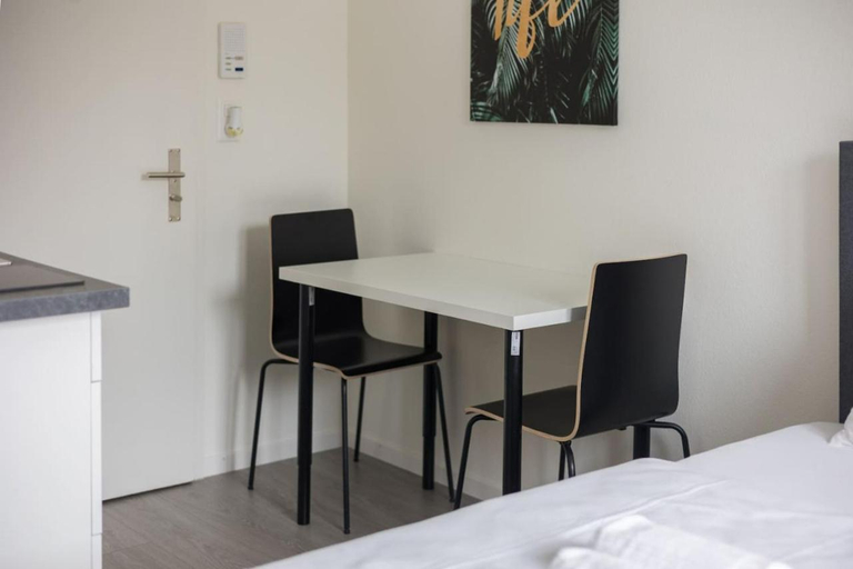 Downtown Deluxe Studio with Queen Bed BE-55, Zürich