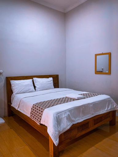 Homestay Bu Enik Borobudur by BToC, Magelang