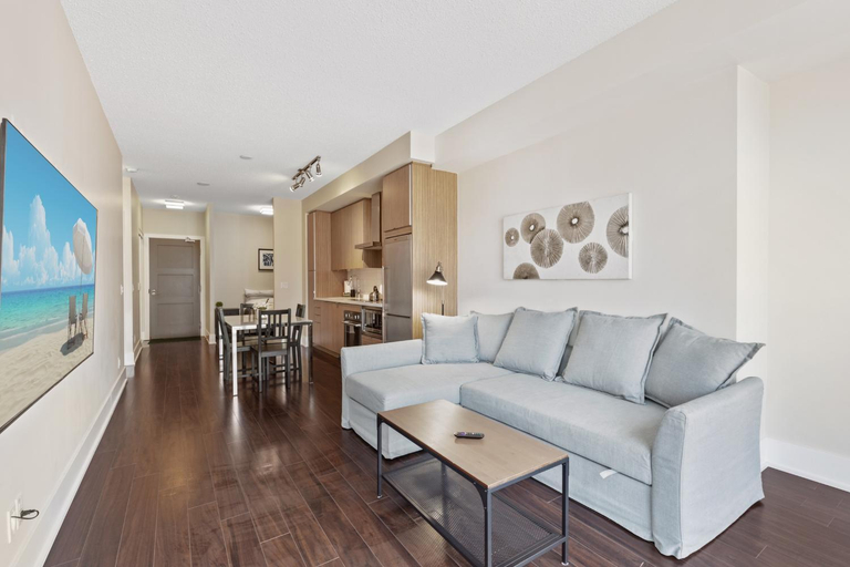 Others 3, CN Tower Lake view 2 bedrooms DOWNTOWN- Free Parking, Toronto