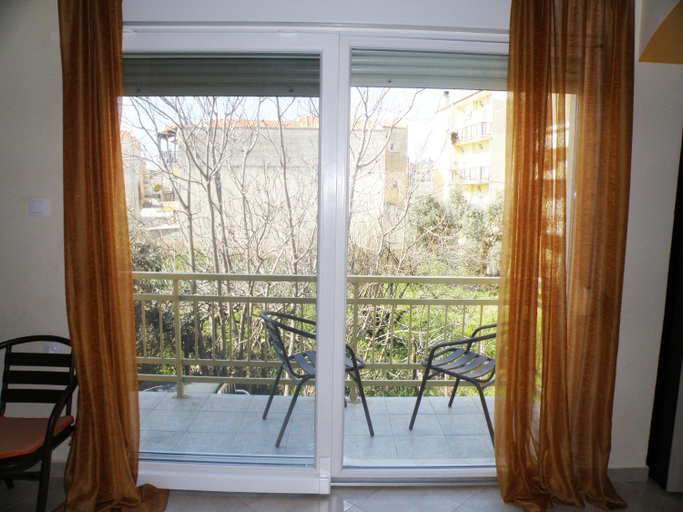 4, Thassosrent, East Macedonia and Thrace