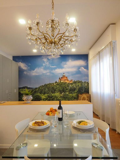 Food & Drinks 3, Guglielmo City Center Studio by Wonderful Italy, Bologna