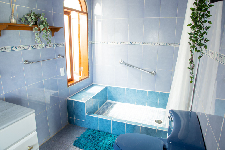 Bathroom, Colibrí Turquesa, Tepoztlán