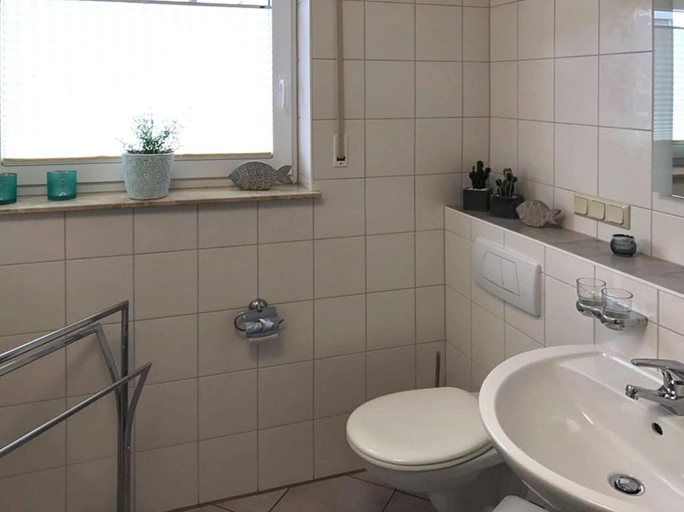 Bathroom, Ferienwohnung in Willingen mit Terrasse, Waldeck-Frankenberg