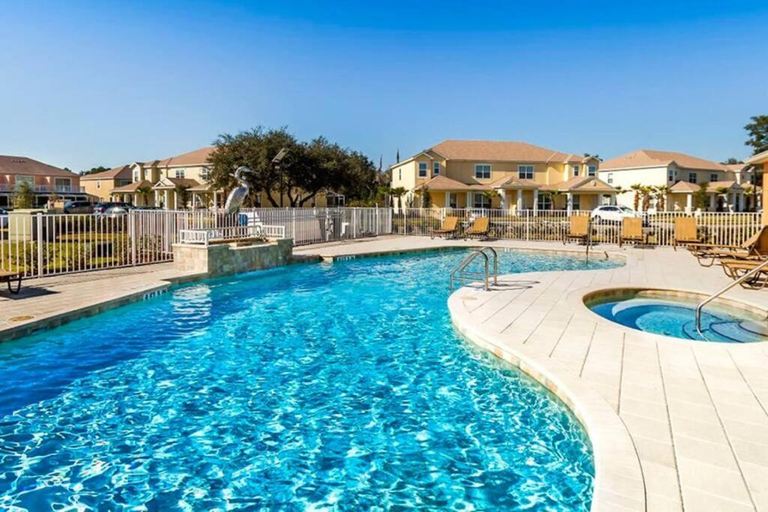 Sport & Beauty 2, Your Next IG Post: Luxury Modern Home Close to All, Lake