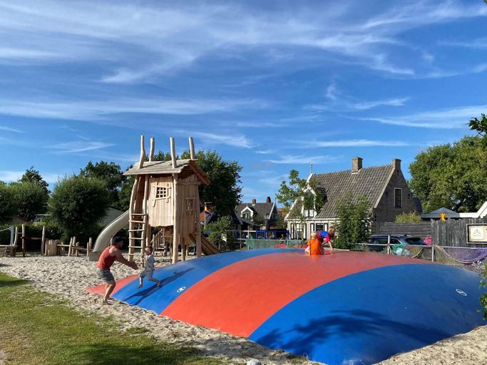 Pool, Cozy Villa with Garden near Wadden Sea, Wieringen