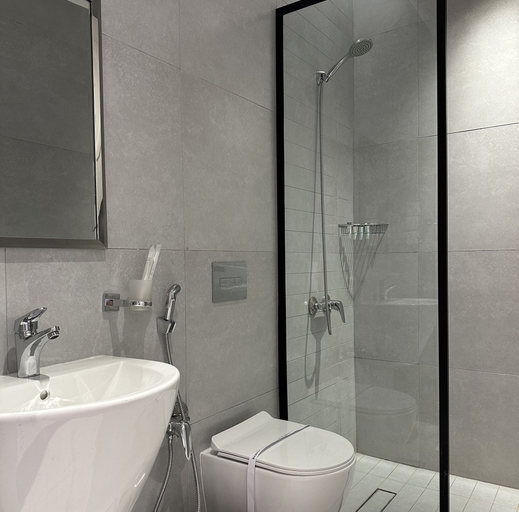 Bathroom 2, Kease Hittin B-14 Pop Palette GX20, Riyadh