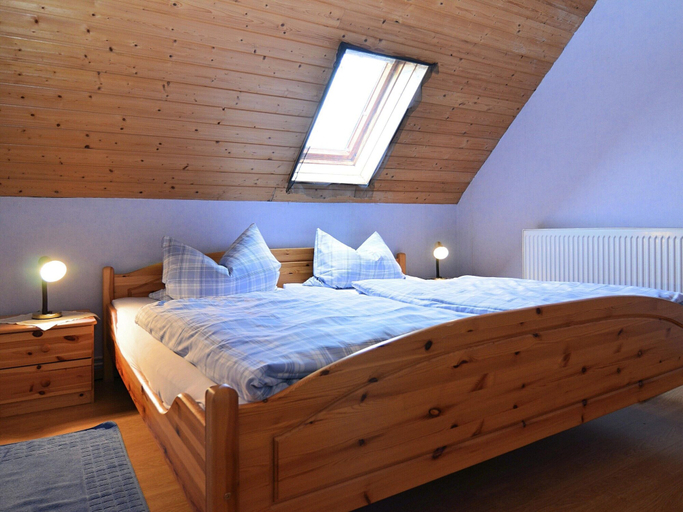 Bedroom 2, Apartment with garden next to a farm, Kassel